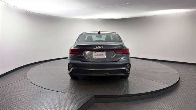 Used 2023 Kia Forte LXS FWD image 7