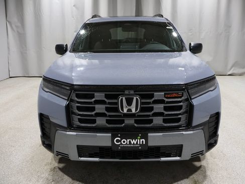 New 2026 Honda Pilot TrailSport image 2