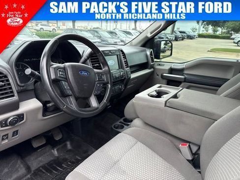 Used 2017 Ford F150 XLT w/ Equipment Group 302A Luxury RWD image 7