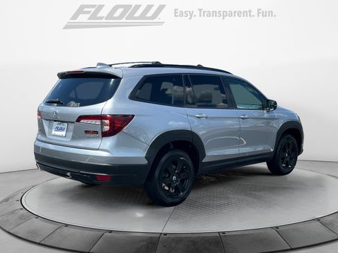 Used 2022 Honda Pilot TrailSport image 8