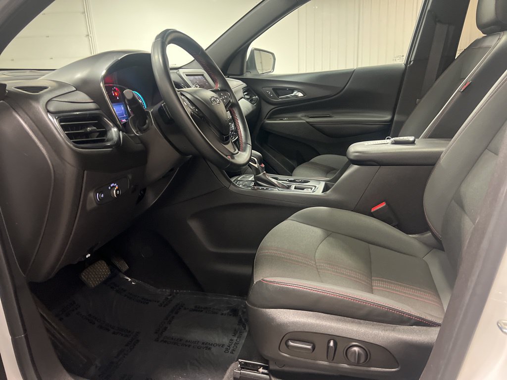 Certified 2023 Chevrolet Equinox RS AWD/4WD image 12