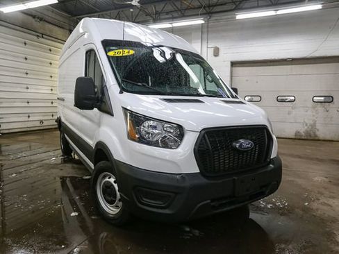 Used 2024 Ford Transit 250 148 High Roof RWD image 3