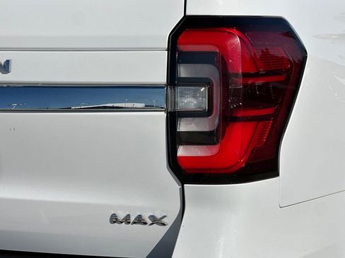 Used 2023 Ford Expedition Max Limited image 28