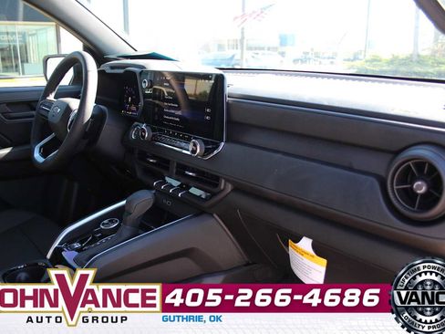 Used 2026 Chevrolet Colorado Trail Boss image 16
