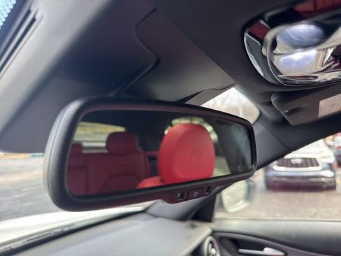 Used 2024 Alfa Romeo Stelvio Veloce image 45