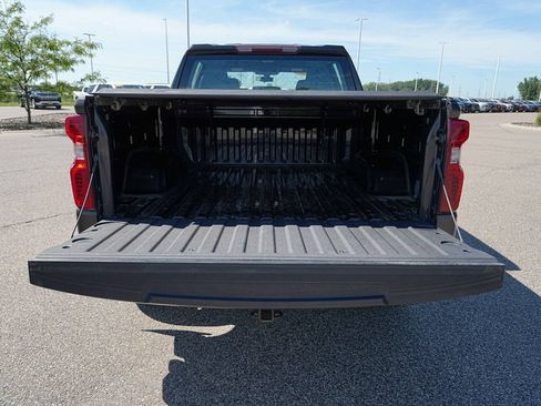 Used 2021 Chevrolet Silverado 1500 W/T w/ Z71 Off-Road Package AWD/4WD image 11