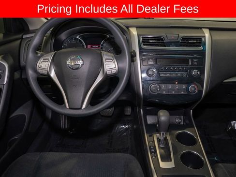 Used 2015 Nissan Altima 2.5 S w/ Power Driver Seat Package FWD image 6