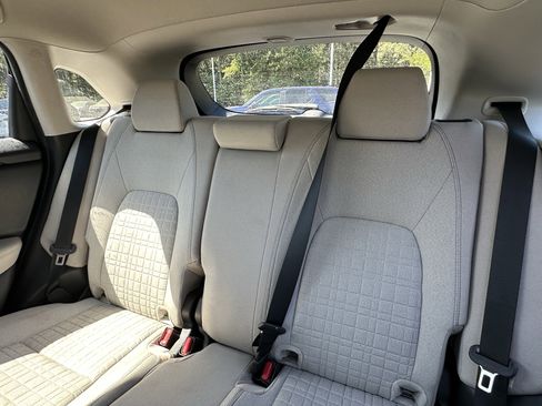 Used 2025 Honda HR-V LX image 8