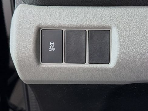 Certified 2023 Honda Pilot LX image 8