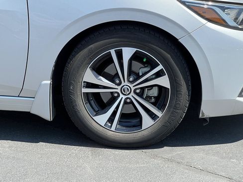 Used 2020 Nissan Sentra SV FWD image 16