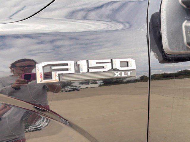 Used 2019 Ford F150 XLT w/ Equipment Group 302A Luxury AWD/4WD image 11