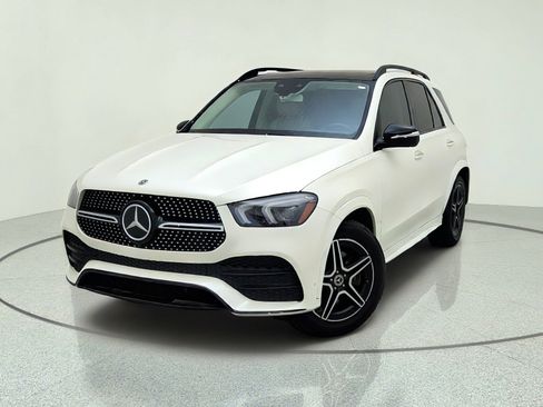 Used 2020 Mercedes-Benz GLE 450 4MATIC image 2