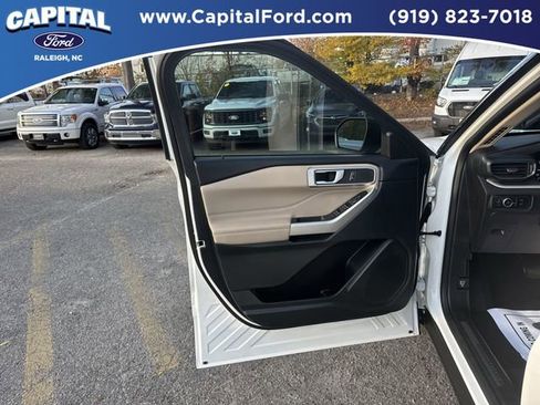 Certified 2023 Ford Explorer XLT w/ Equipment Group 202A image 19
