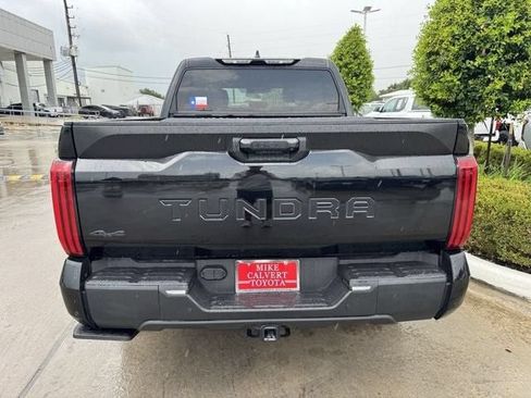Used 2023 Toyota Tundra SR5 w/ SR5 Convenience Package AWD/4WD image 6