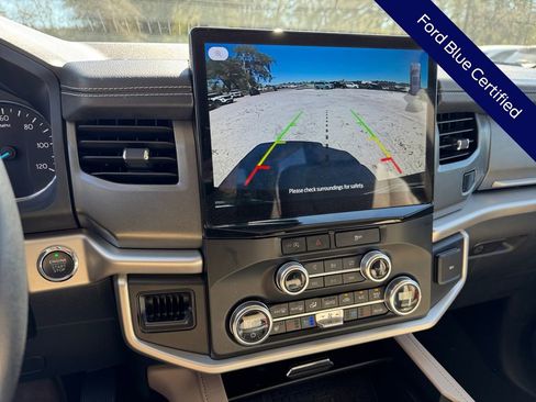 Certified 2024 Ford Expedition Max XLT image 40