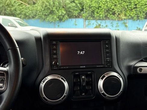 Used 2013 Jeep Wrangler Unlimited Sahara AWD/4WD image 25