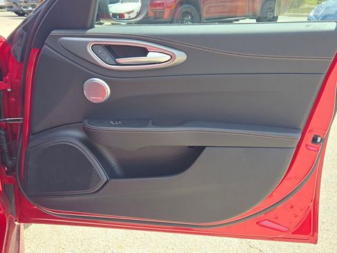 New 2025 Alfa Romeo Giulia Intensa w/ Driving Assist Package image 7