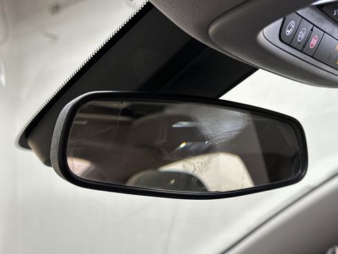 Used 2021 Chevrolet Malibu LT image 31