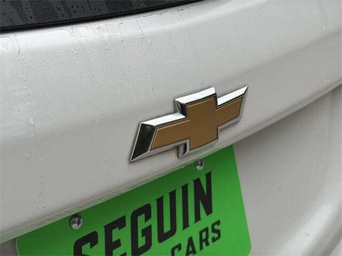 Used 2020 Chevrolet Equinox LS image 30