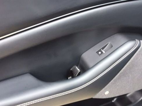 Certified 2021 Ford Mustang Mach-E Premium image 13