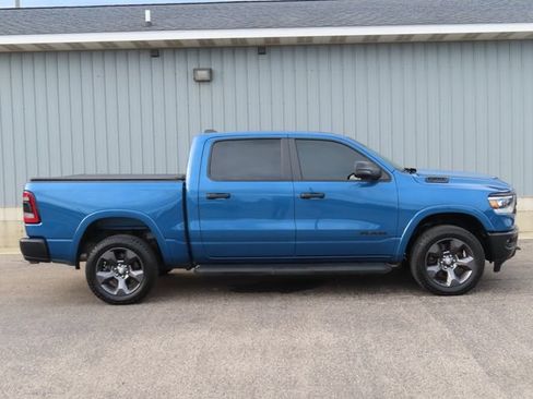 Used 2024 RAM 1500 Big Horn AWD/4WD image 2