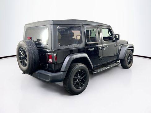 Used 2023 Jeep Wrangler Unlimited Sport AWD/4WD image 5