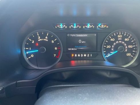 Used 2017 Ford F150 XLT w/ Equipment Group 302A Luxury AWD/4WD image 3