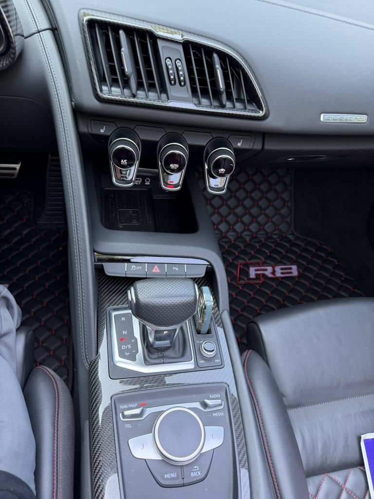 Used 2022 Audi R8 V10 performance AWD/4WD image 17