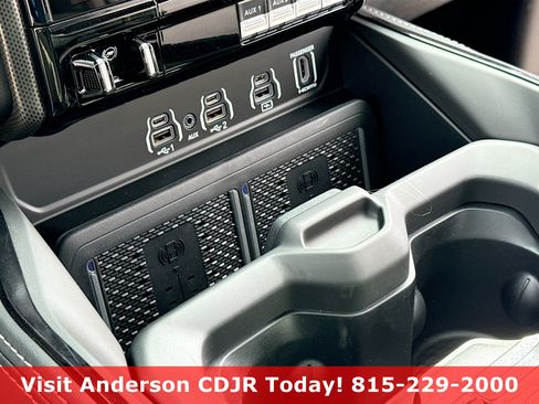 New 2026 RAM 2500 Limited AWD/4WD image 12