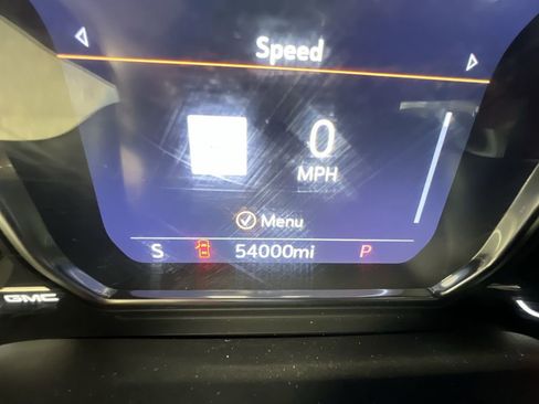 Certified 2021 GMC Sierra 1500 AT4 w/ AT4 Premium Package image 12