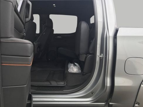 New 2026 GMC Sierra 1500 AT4 w/ AT4 Premium Package AWD/4WD image 34