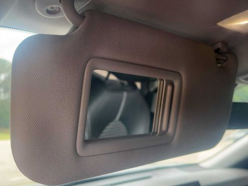 Used 2023 Toyota Camry SE FWD image 27
