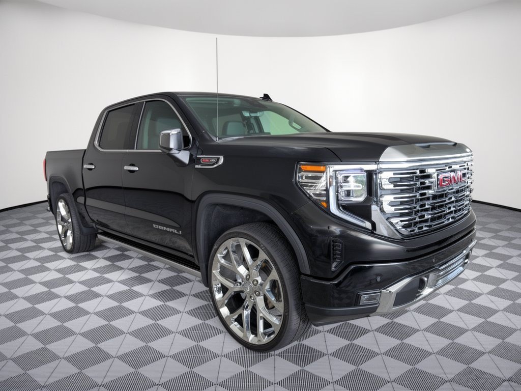 Used 2025 GMC Sierra 1500 Denali AWD/4WD image 5