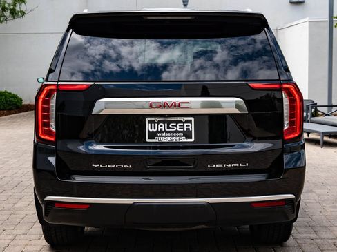 Used 2023 GMC Yukon Denali AWD/4WD image 7