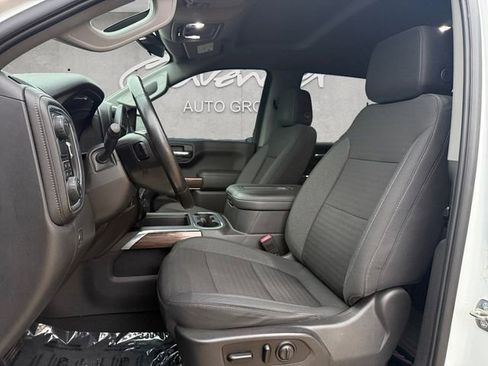 Used 2020 Chevrolet Silverado 1500 RST w/ Texas Edition image 10