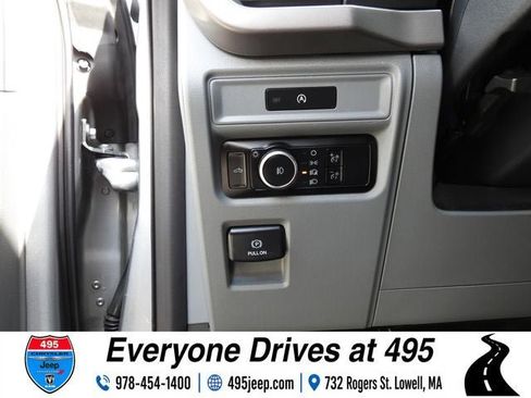 Used 2025 Ford F150 XLT w/ Equipment Group 301A Standard AWD/4WD image 17