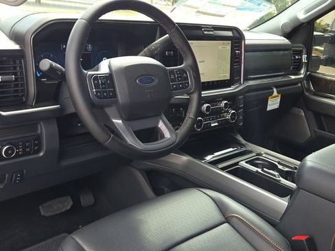 New 2026 Ford F250 Lariat w/ Chrome Package AWD/4WD image 17
