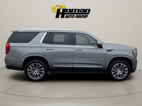 Used 2025 GMC Yukon Denali AWD/4WD image 6