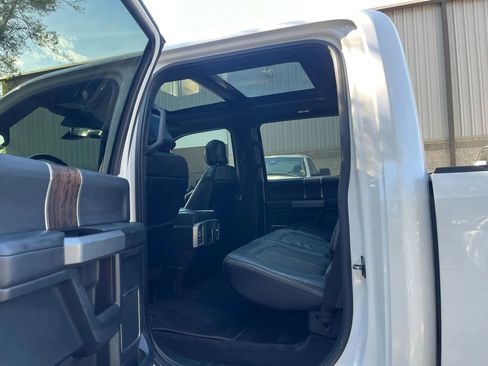 Used 2017 Ford F350 Platinum w/ Platinum Ultimate Package image 22