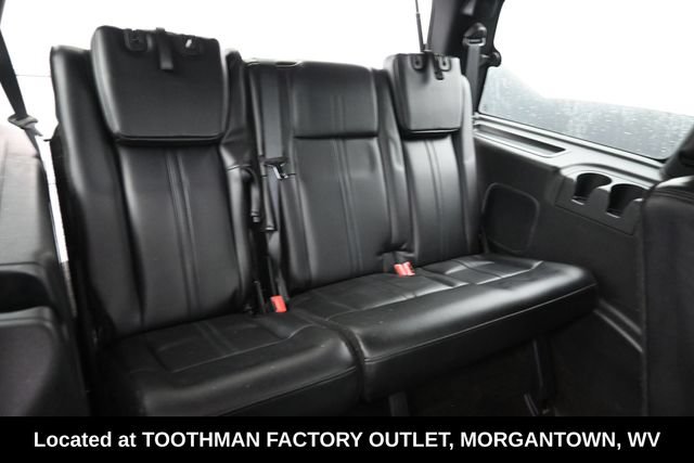 Used 2015 Lincoln Navigator 2WD image 11