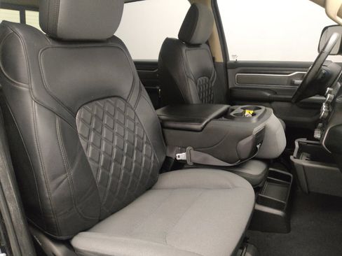 Used 2019 RAM 1500 Big Horn image 21