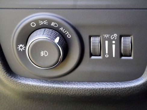 New 2025 Jeep Grand Cherokee Limited image 21