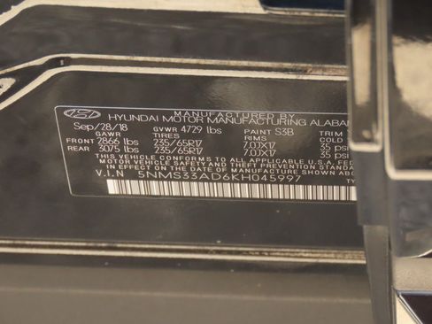 Used 2019 Hyundai Santa Fe SEL FWD image 32