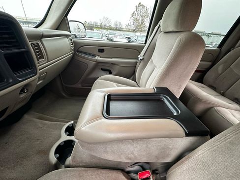 Used 2005 GMC Sierra 1500 SLE w/ Off-Road Package image 16