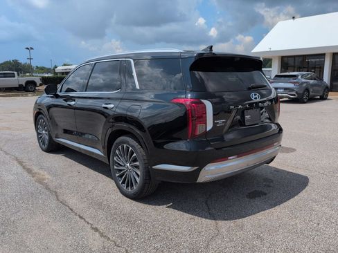 Used 2023 Hyundai Palisade Calligraphy AWD/4WD image 3