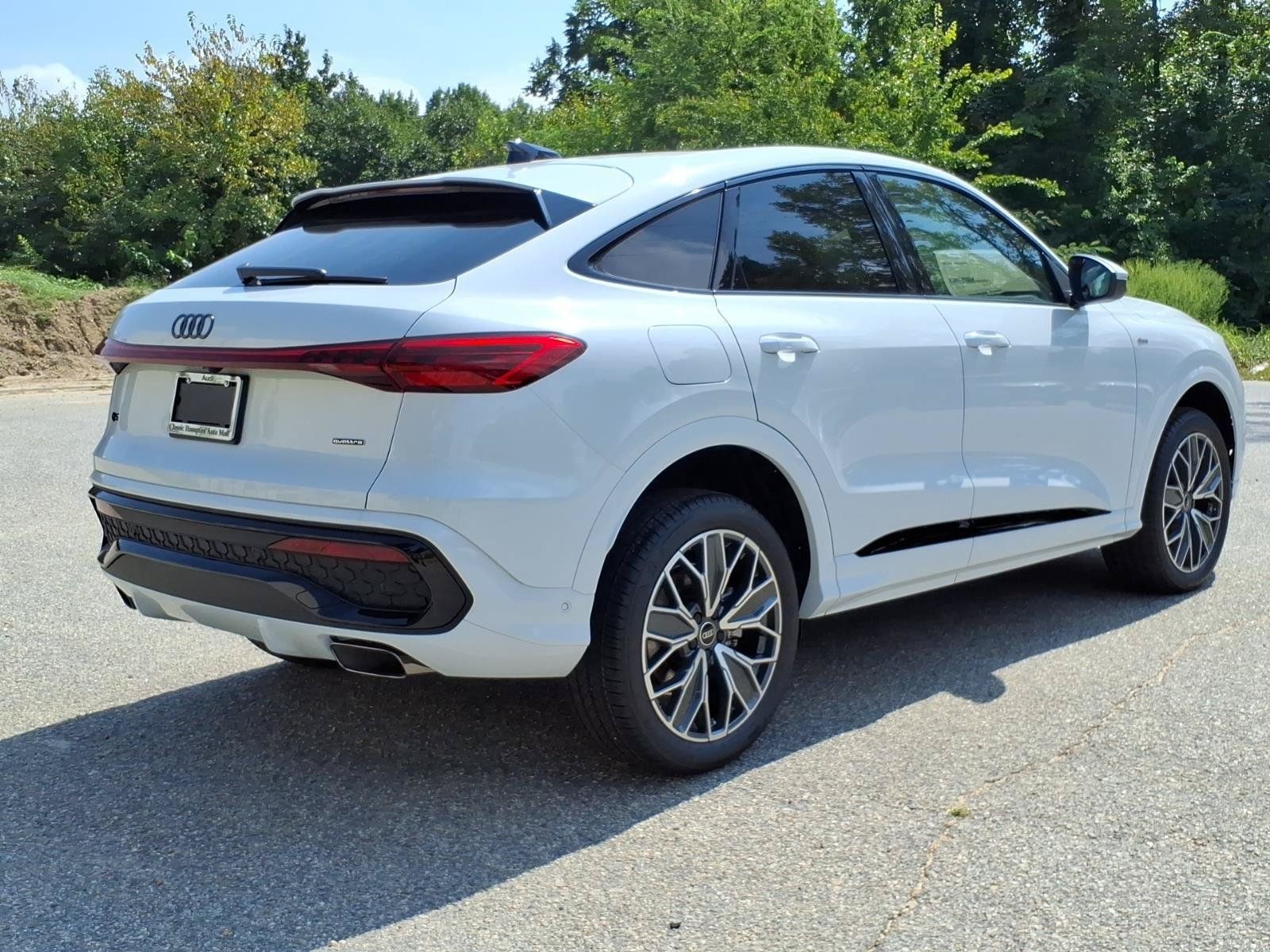 New 2026 Audi Q5 Premium Plus AWD/4WD image 8
