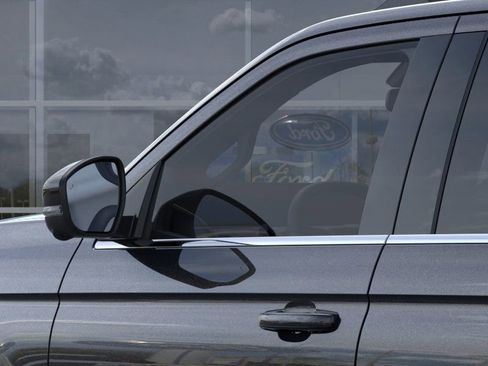 New 2025 Ford Expedition Max Platinum w/ Driver's Package image 20