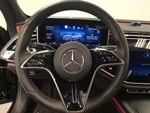Used 2026 Mercedes-Benz E 350 Sedan w/ Driver Assistance Package image 7