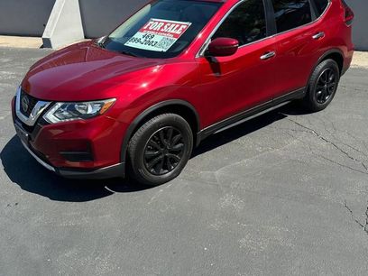Used 2018 Nissan Rogue SV