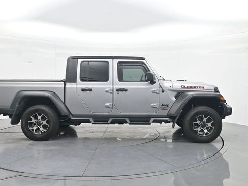 Used 2020 Jeep Gladiator Sport w/ Quick Order Package 24S AWD/4WD image 4
